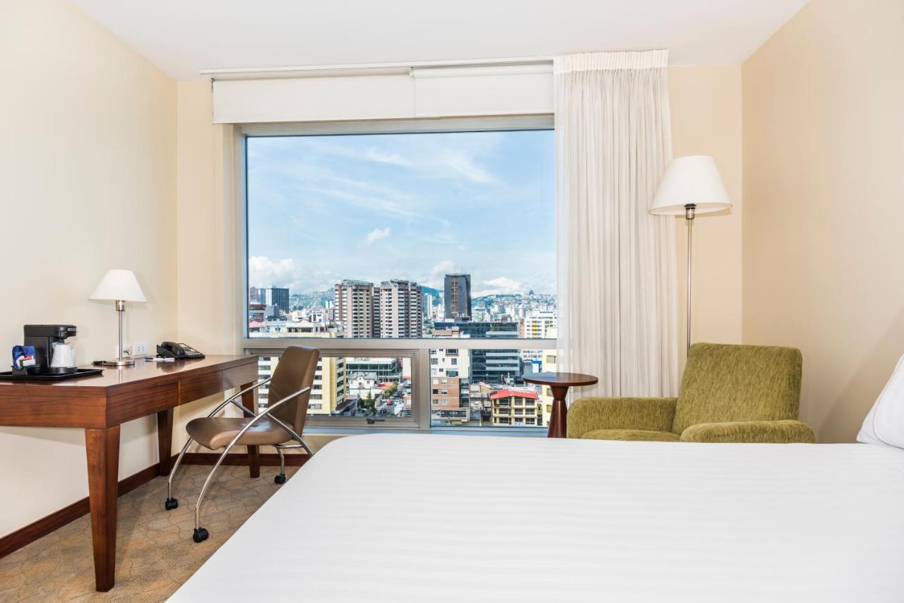 Holiday Inn Express Quito By Ihg Extérieur photo