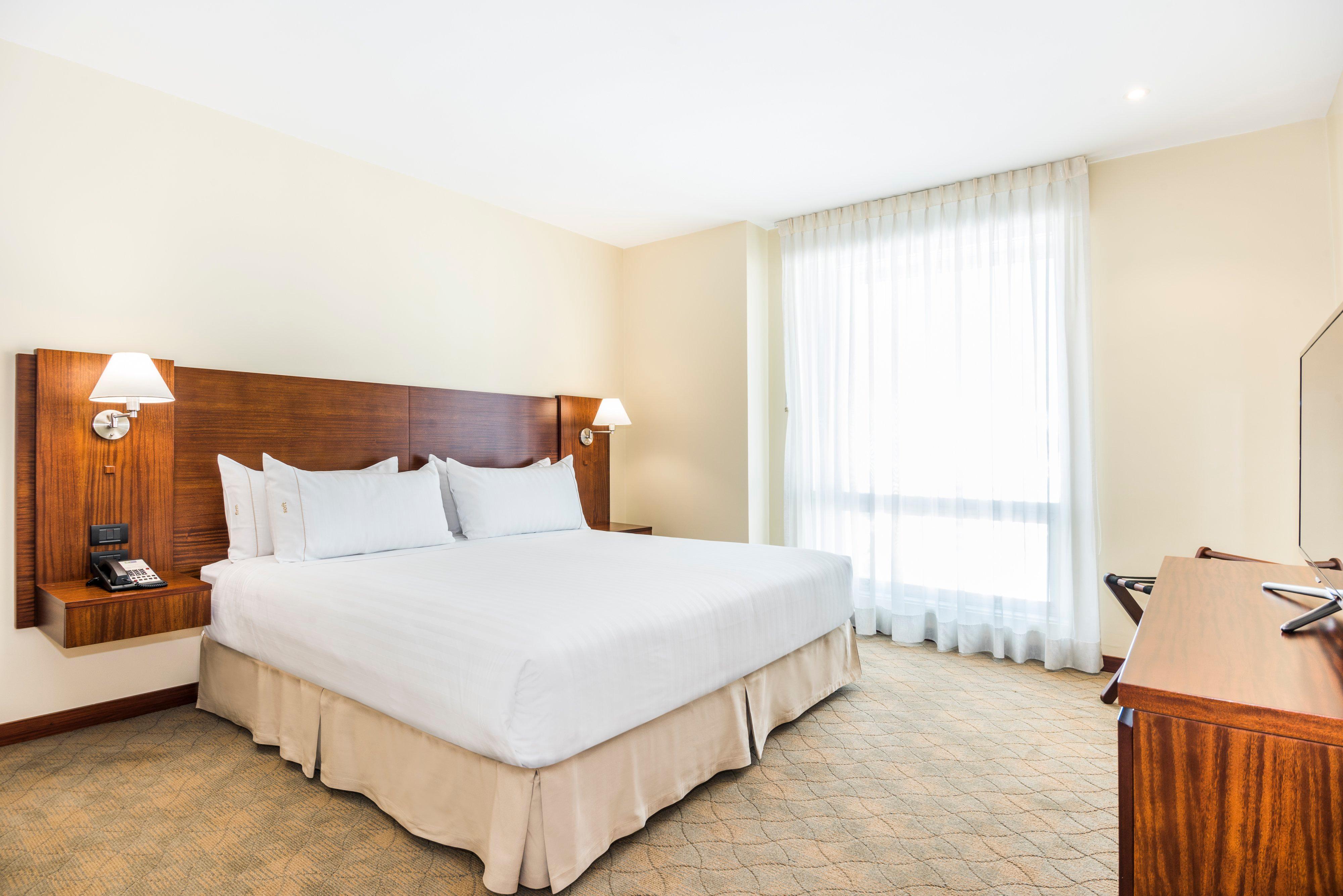 Holiday Inn Express Quito By Ihg Extérieur photo