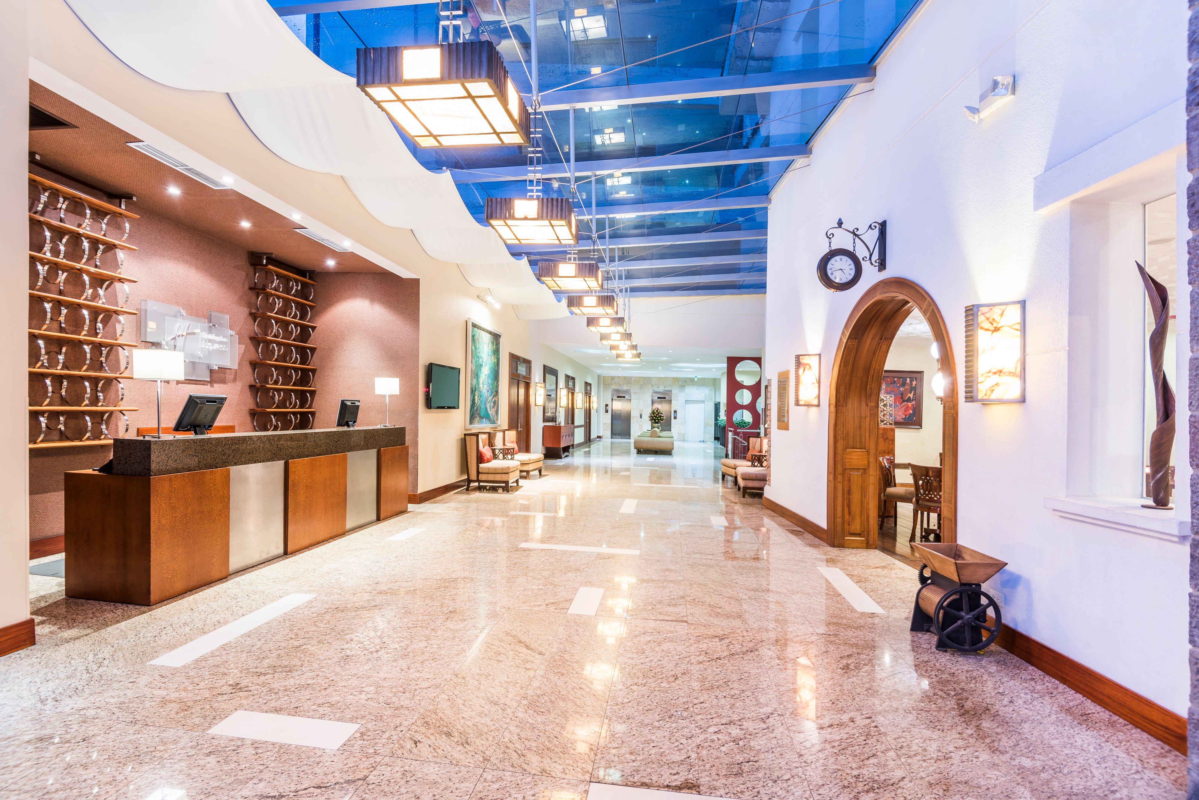 Holiday Inn Express Quito By Ihg Extérieur photo