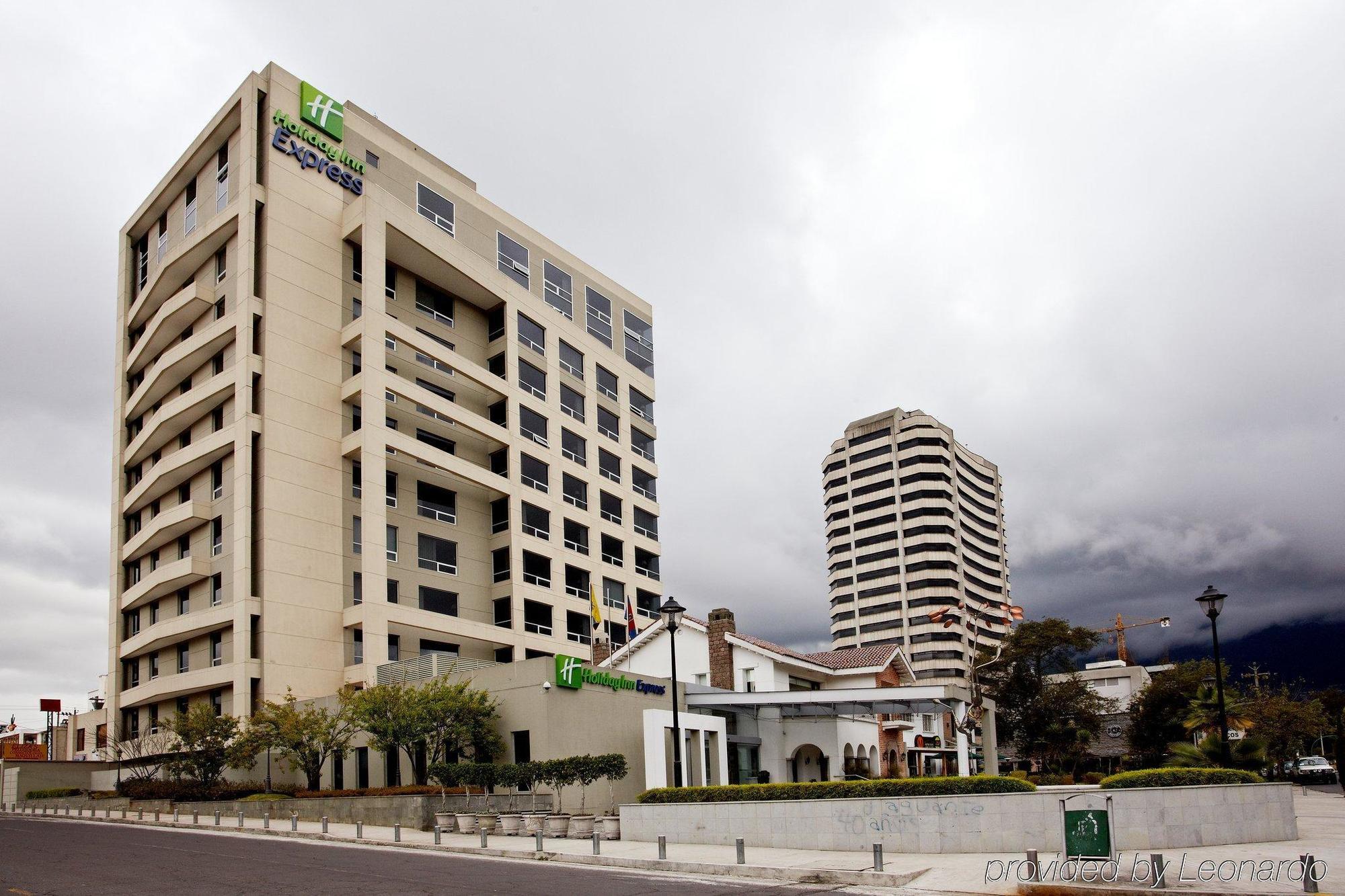 Holiday Inn Express Quito By Ihg Extérieur photo